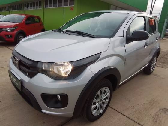 FIAT MOBI 1.0 EVO FLEX LIKE. MANUAL FIAT MOBI 1.0 EVO FLEX LIKE. MANUAL